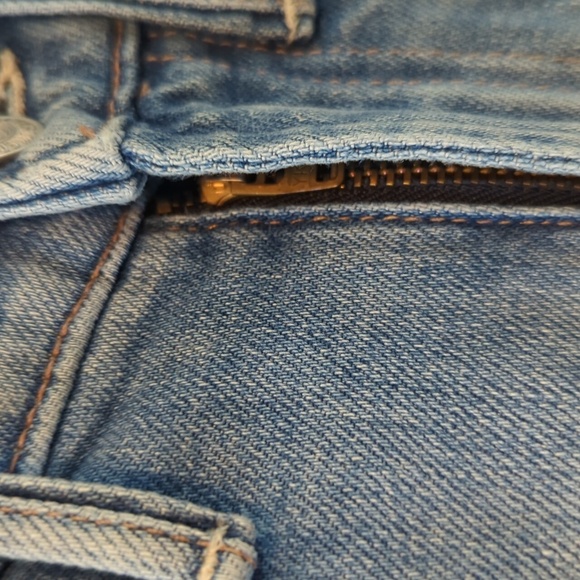 Mother The Rascal High Waist Zip Step Hem Jeans 24 - Picture 9 of 16